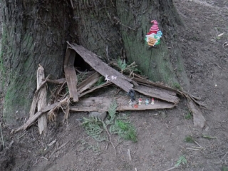 I first thought all of Gnome displays had been vandalized