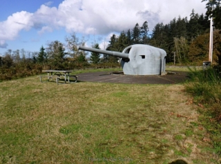 One of the guns are still at the fort