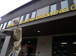 We stopped in at Thunder Island Brewing Co.