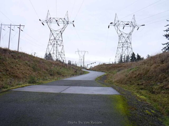The trail raises up to the first intersection to cross