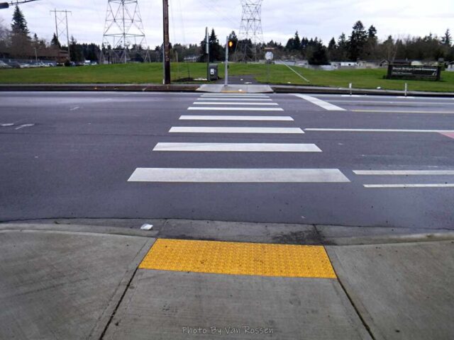 Fortunately all of the major road crossing have traffic lights